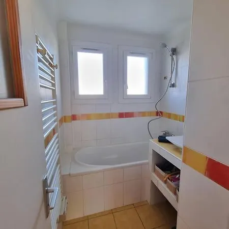 Cosy Proche Du Tram